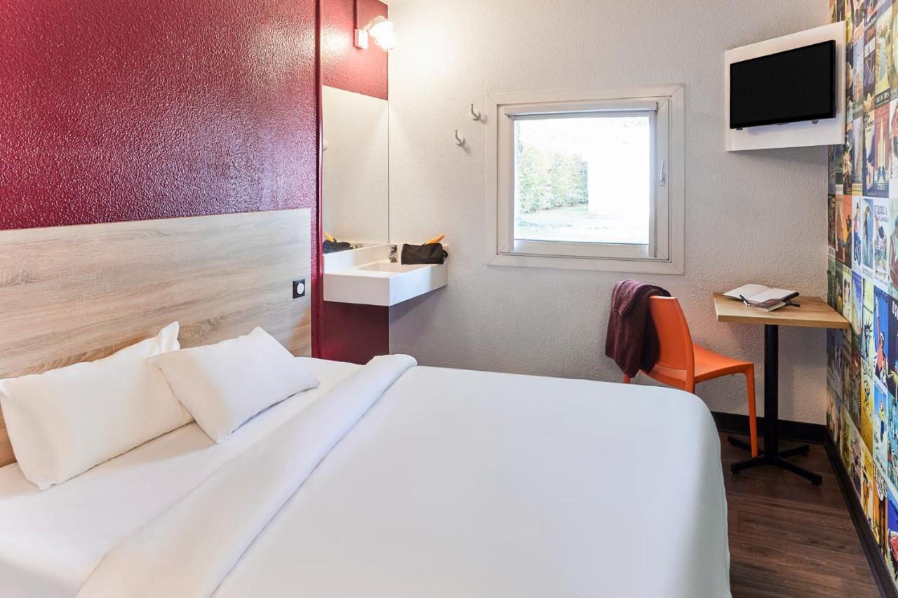 Hotelf1 Calais Coquelles Exterior foto